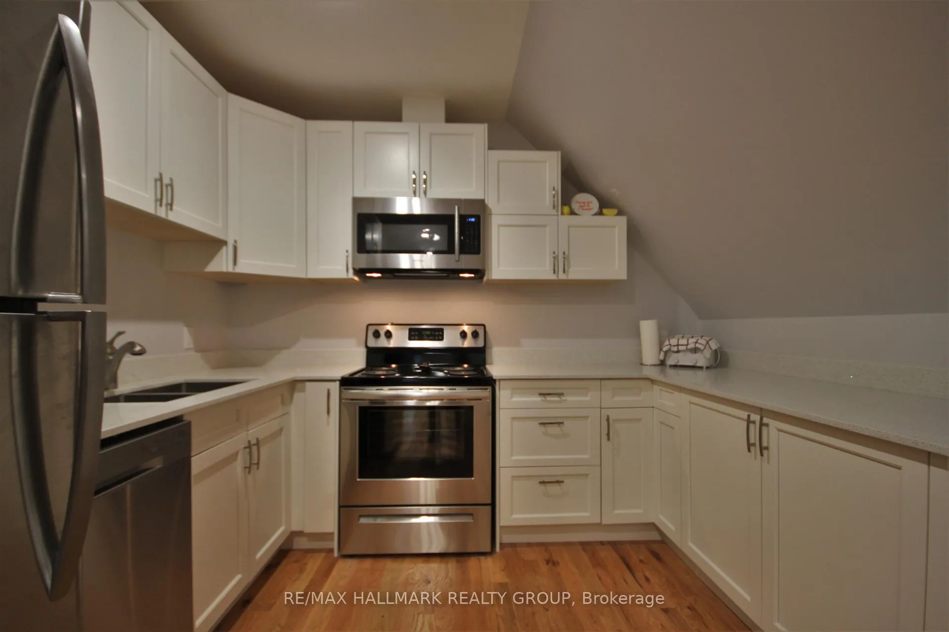 Photo 7 of Unit 7, 768 Usborne Street, McNab/Braeside, Mcnab/Braeside Twps — HOMEH