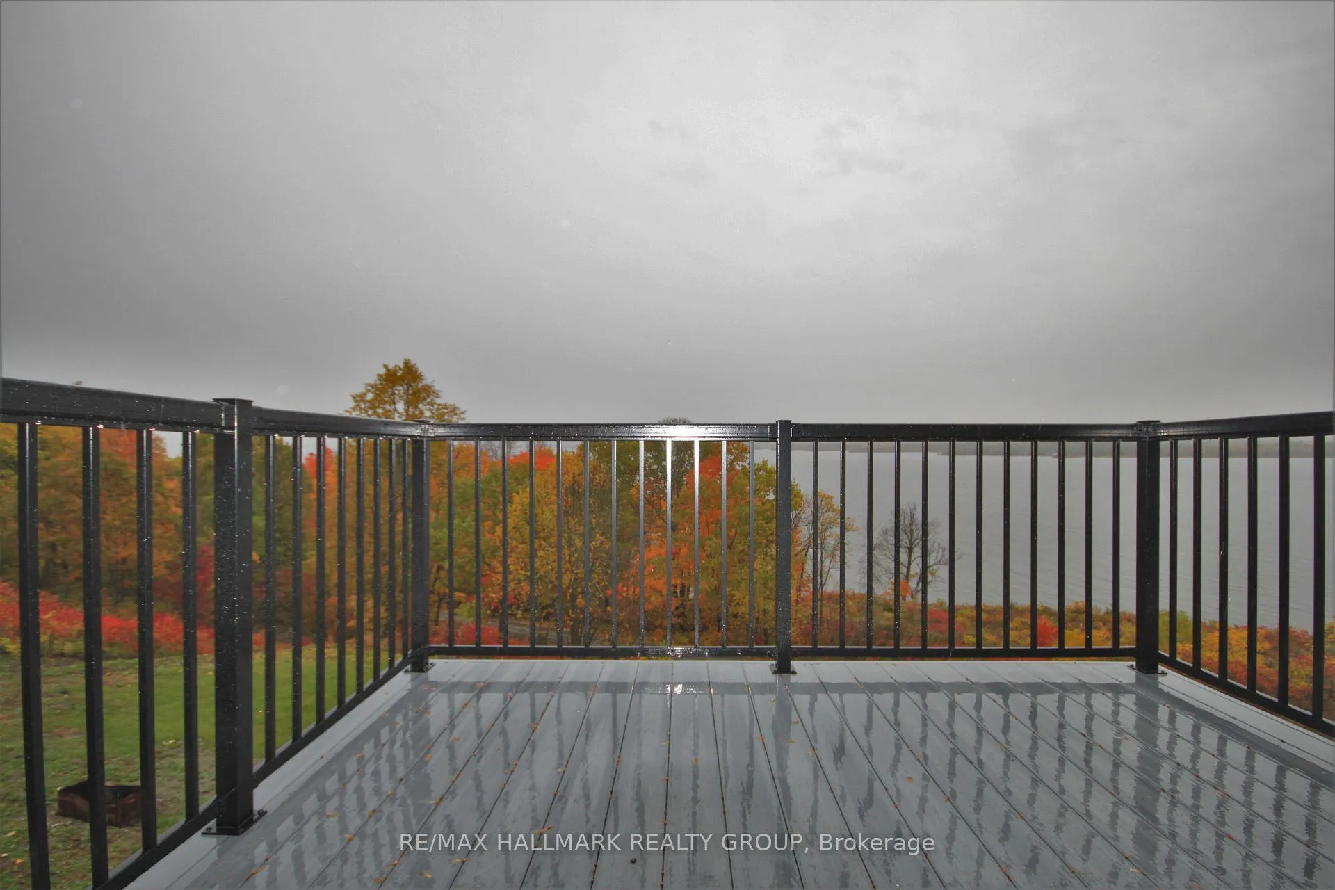 Photo 13 of Unit 7, 768 Usborne Street, McNab/Braeside, Mcnab/Braeside Twps — HOMEH