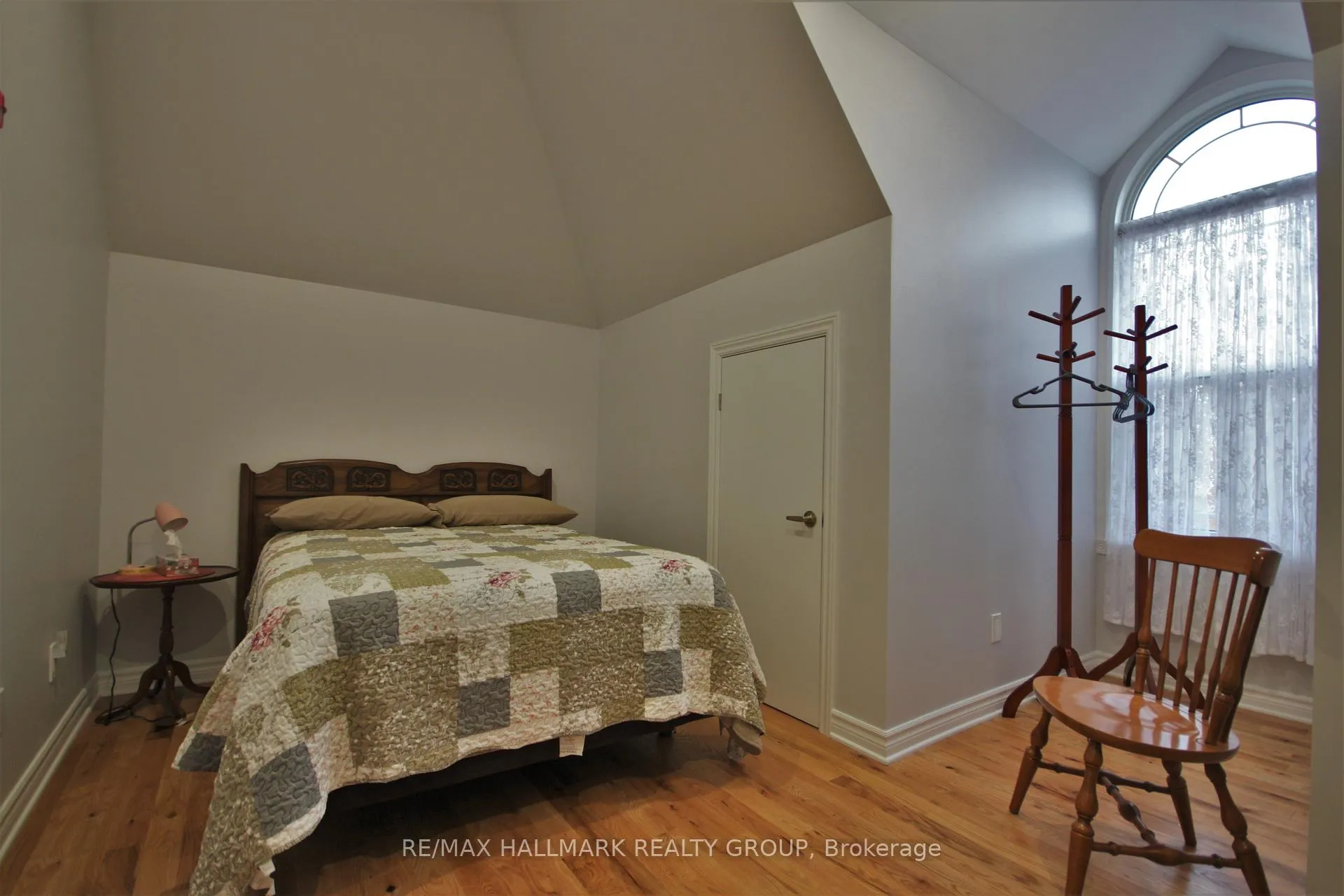 Photo 14 of Unit 7, 768 Usborne Street, McNab/Braeside, Mcnab/Braeside Twps — HOMEH