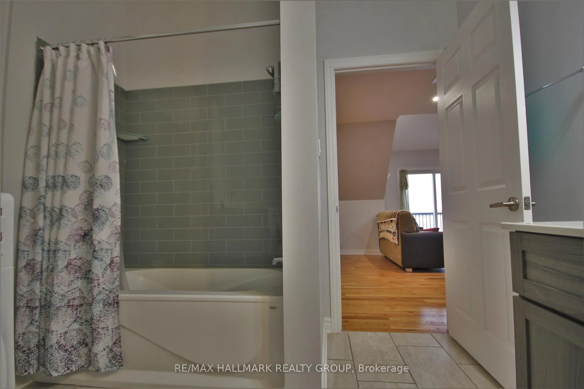 Photo 20 of Unit 7, 768 Usborne Street, McNab/Braeside, Mcnab/Braeside Twps — HOMEH
