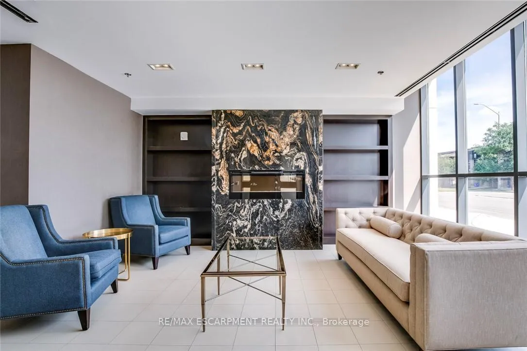 Photo 3 of Unit 501, 5001 Corporate Drive, Burlington, Uptown — HOMEH