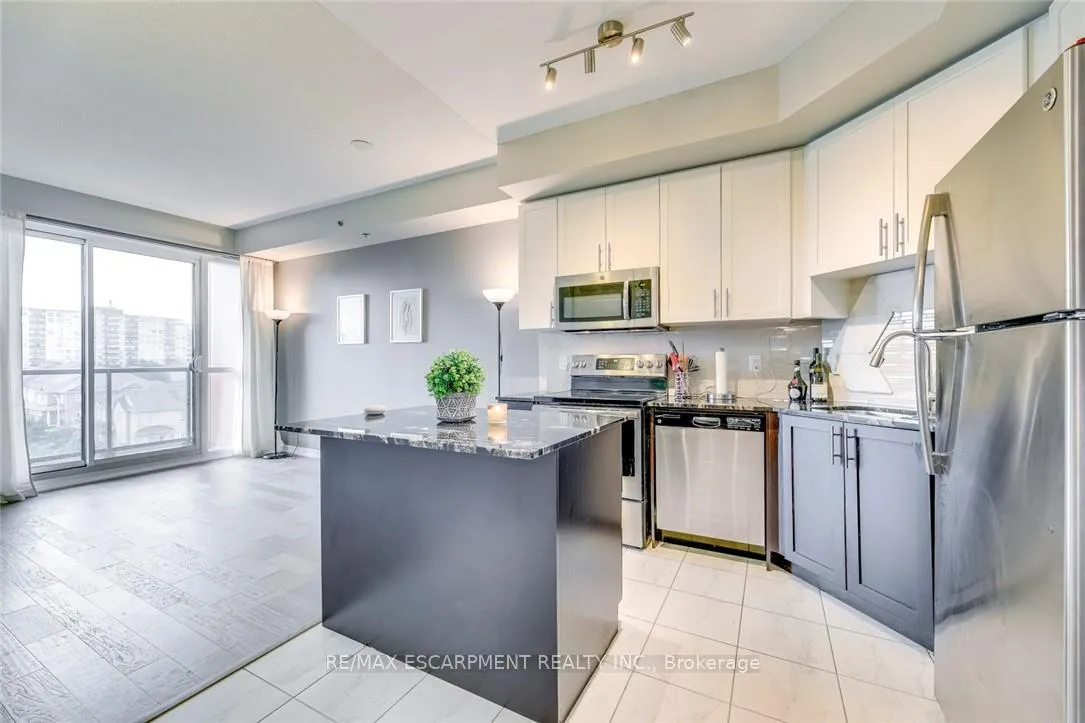 Photo 12 of Unit 501, 5001 Corporate Drive, Burlington, Uptown — HOMEH