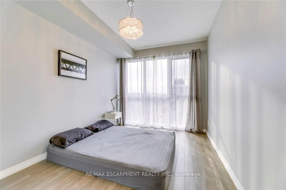 Photo 25 of Unit 501, 5001 Corporate Drive, Burlington, Uptown — HOMEH