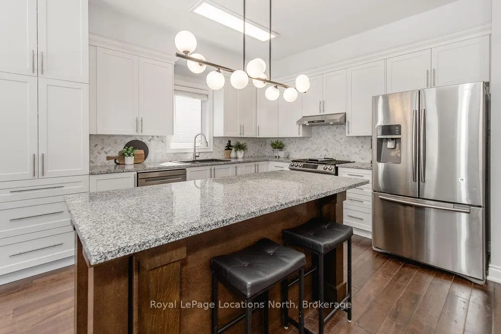 Photo 20 of 11 Christy Drive, Wasaga Beach — HOMEH
