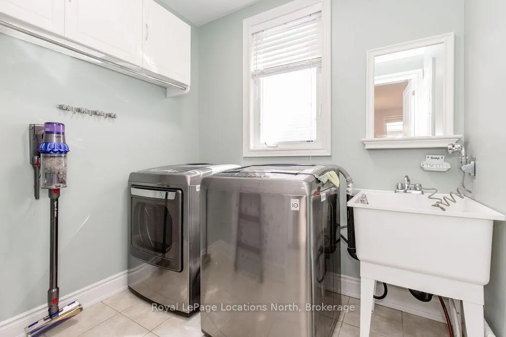 Photo 25 of 11 Christy Drive, Wasaga Beach — HOMEH