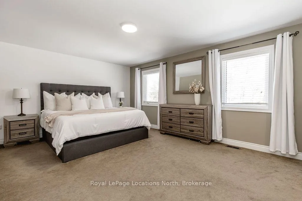 Photo 26 of 11 Christy Drive, Wasaga Beach — HOMEH