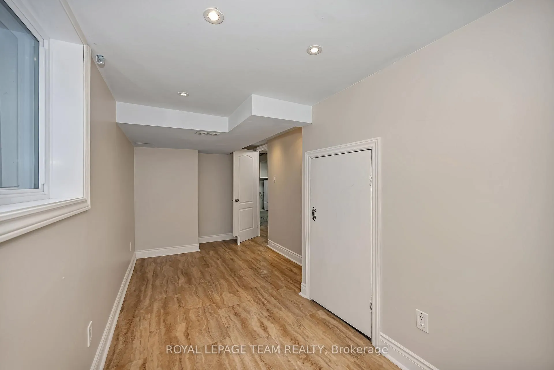 Photo 27 of 4 Queen Mary Street, Ottawa, Overbrook — HOMEH