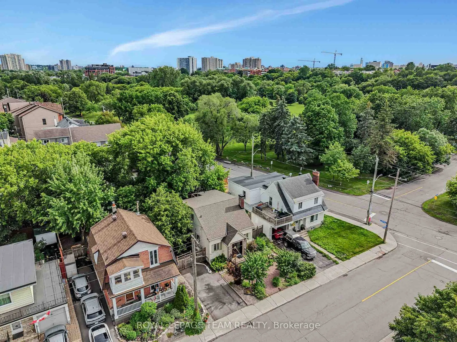 Photo 42 of 4 Queen Mary Street, Ottawa, Overbrook — HOMEH