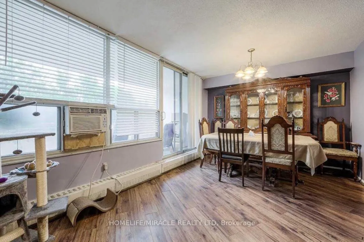 Photo 7 of Unit 216, 60 Pavane Linkway, Toronto, Flemingdon Park — HOMEH
