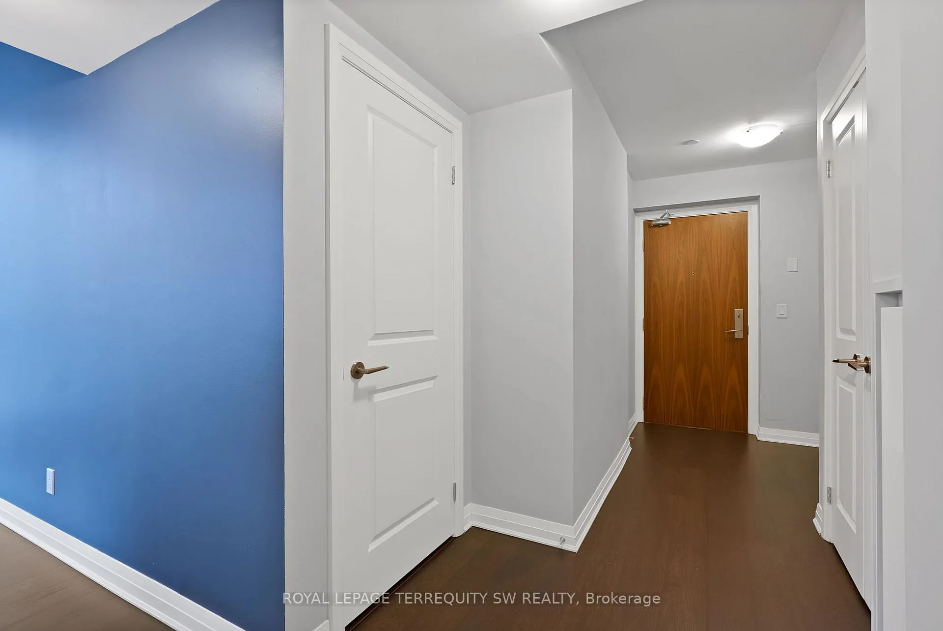 Photo 23 of Unit 1305, 8 Mercer Street, Toronto, Waterfront Communities — HOMEH