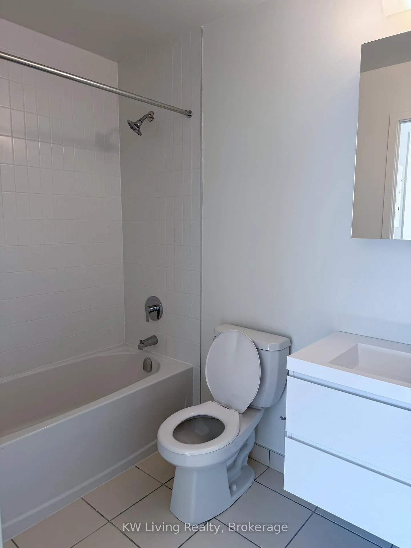 Photo 3 of Unit 510, 38 Andre De Grasse Street, Markham, Unionville — HOMEH