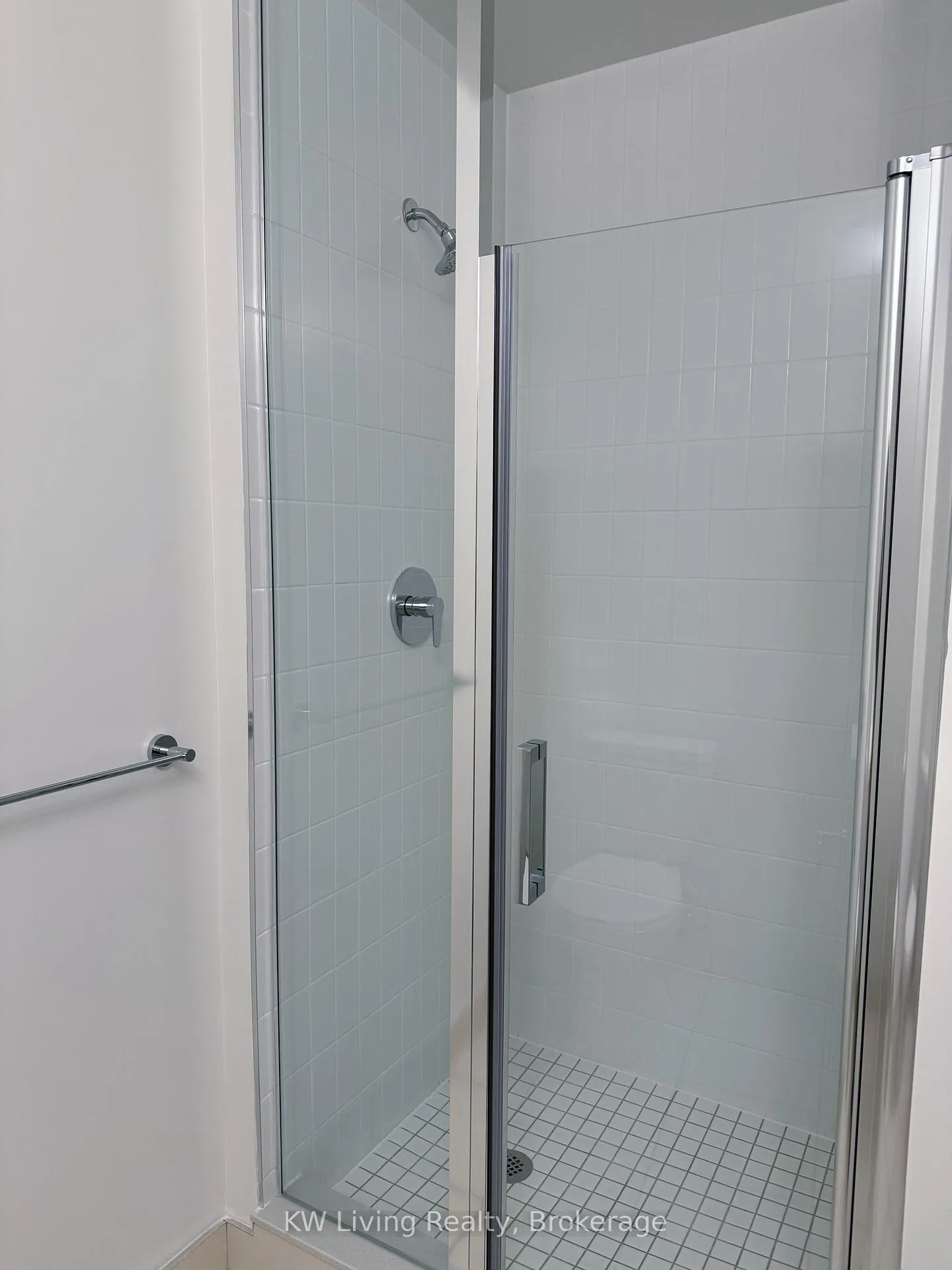 Photo 5 of Unit 510, 38 Andre De Grasse Street, Markham, Unionville — HOMEH
