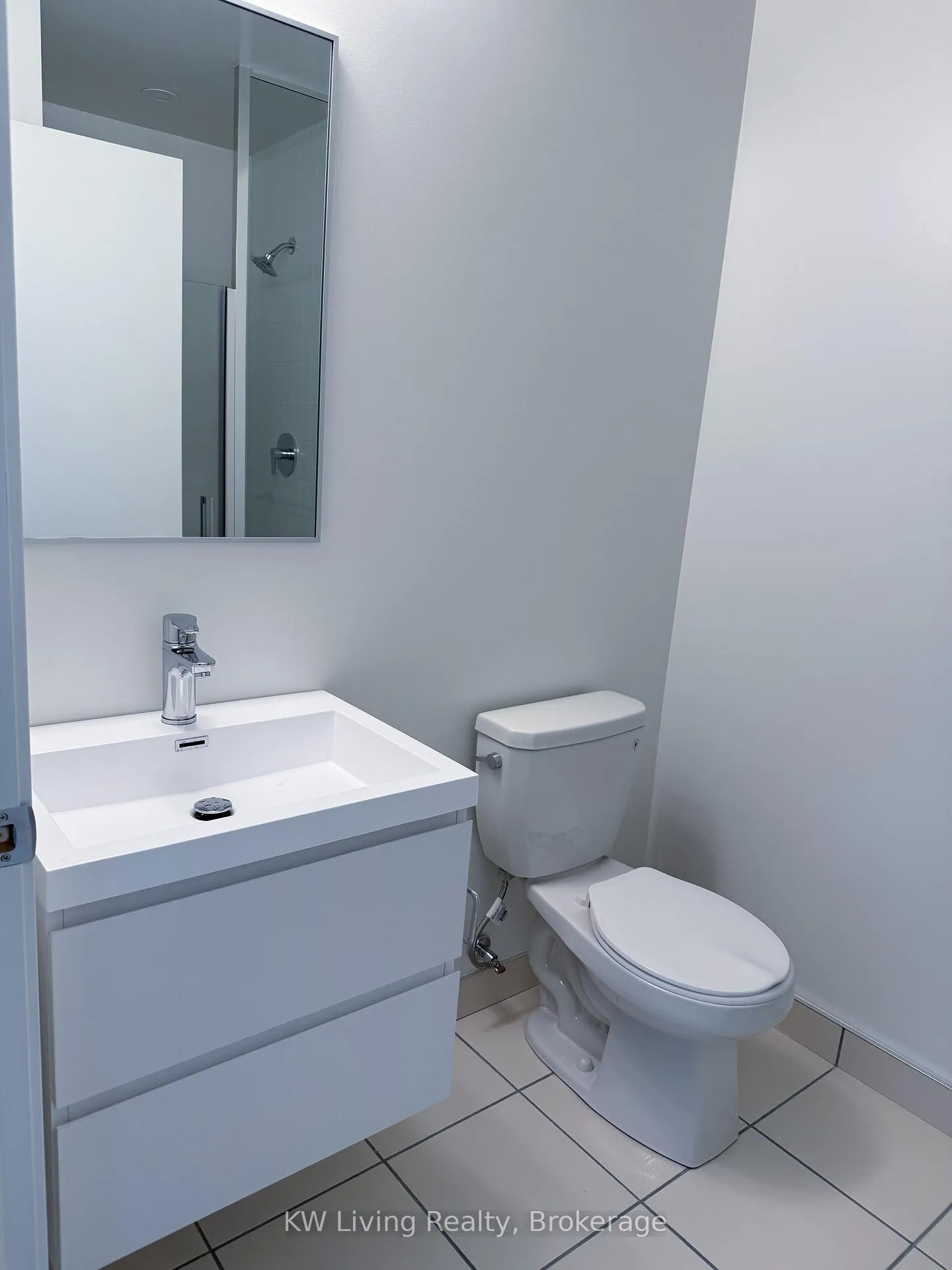 Photo 6 of Unit 510, 38 Andre De Grasse Street, Markham, Unionville — HOMEH