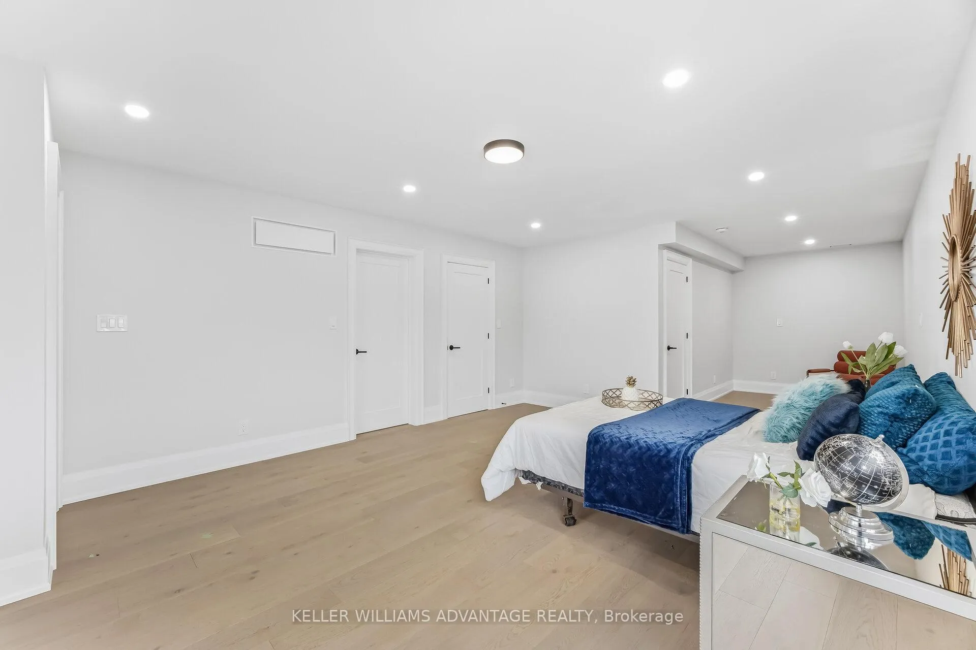 Photo 36 of 711 Hillview Crescent, Pickering, West Shore — HOMEH