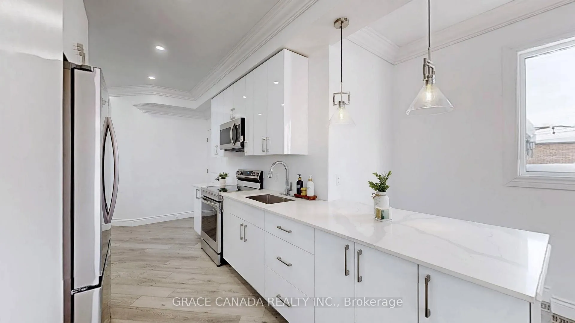 Photo 1 of 85 Albany Avenue, Hamilton, Homeside — HOMEH