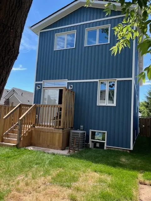 Photo 20 of 85 Albany Avenue, Hamilton, Homeside — HOMEH