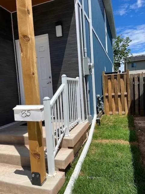 Photo 23 of 85 Albany Avenue, Hamilton, Homeside — HOMEH