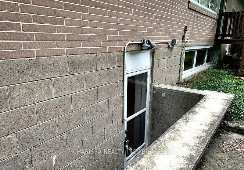 Photo 4 of Unit BSMT, 1238 Donlea Crescent, Oakville, Morrison — HOMEH