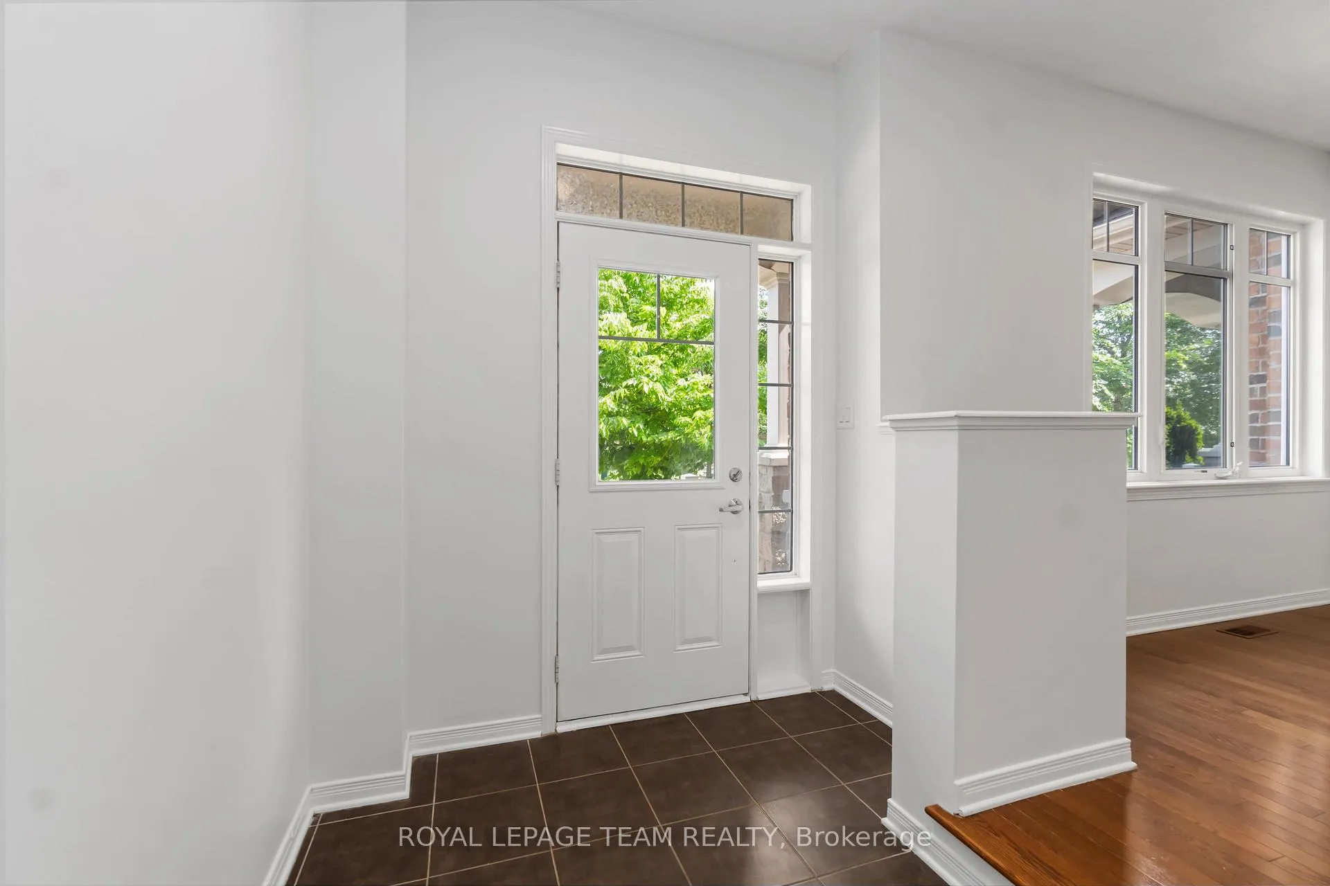 Photo 4 of 349 Sweetflag Street, Ottawa, Barrhaven - Longfields — HOMEH
