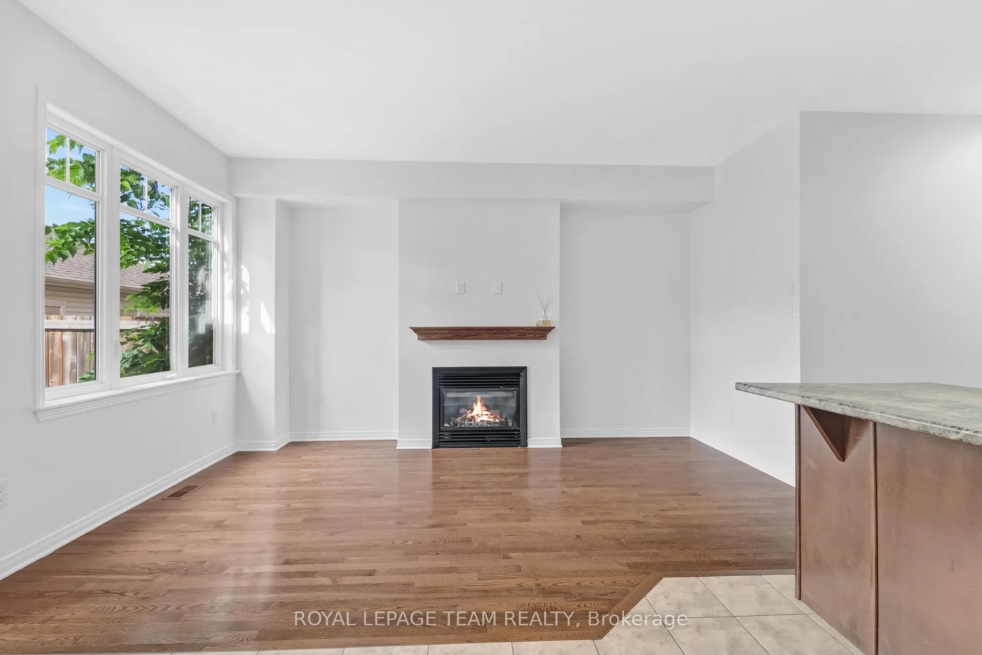 Photo 14 of 349 Sweetflag Street, Ottawa, Barrhaven - Longfields — HOMEH