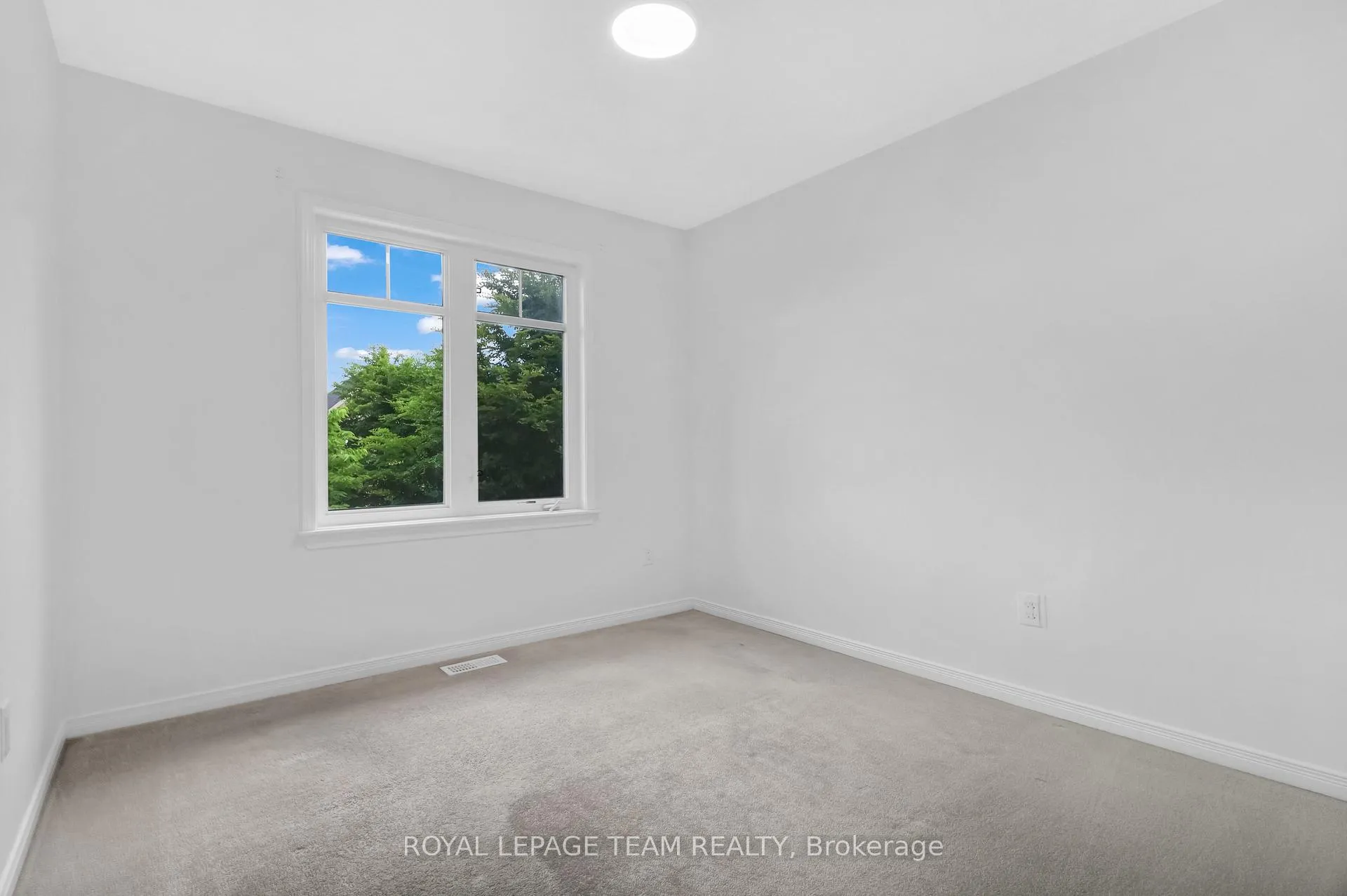 Photo 20 of 349 Sweetflag Street, Ottawa, Barrhaven - Longfields — HOMEH