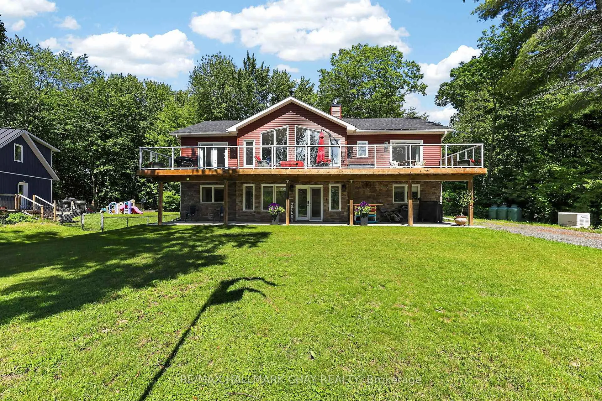 Photo 2 of 1615 Canning Road, Gravenhurst, Morrison — HOMEH