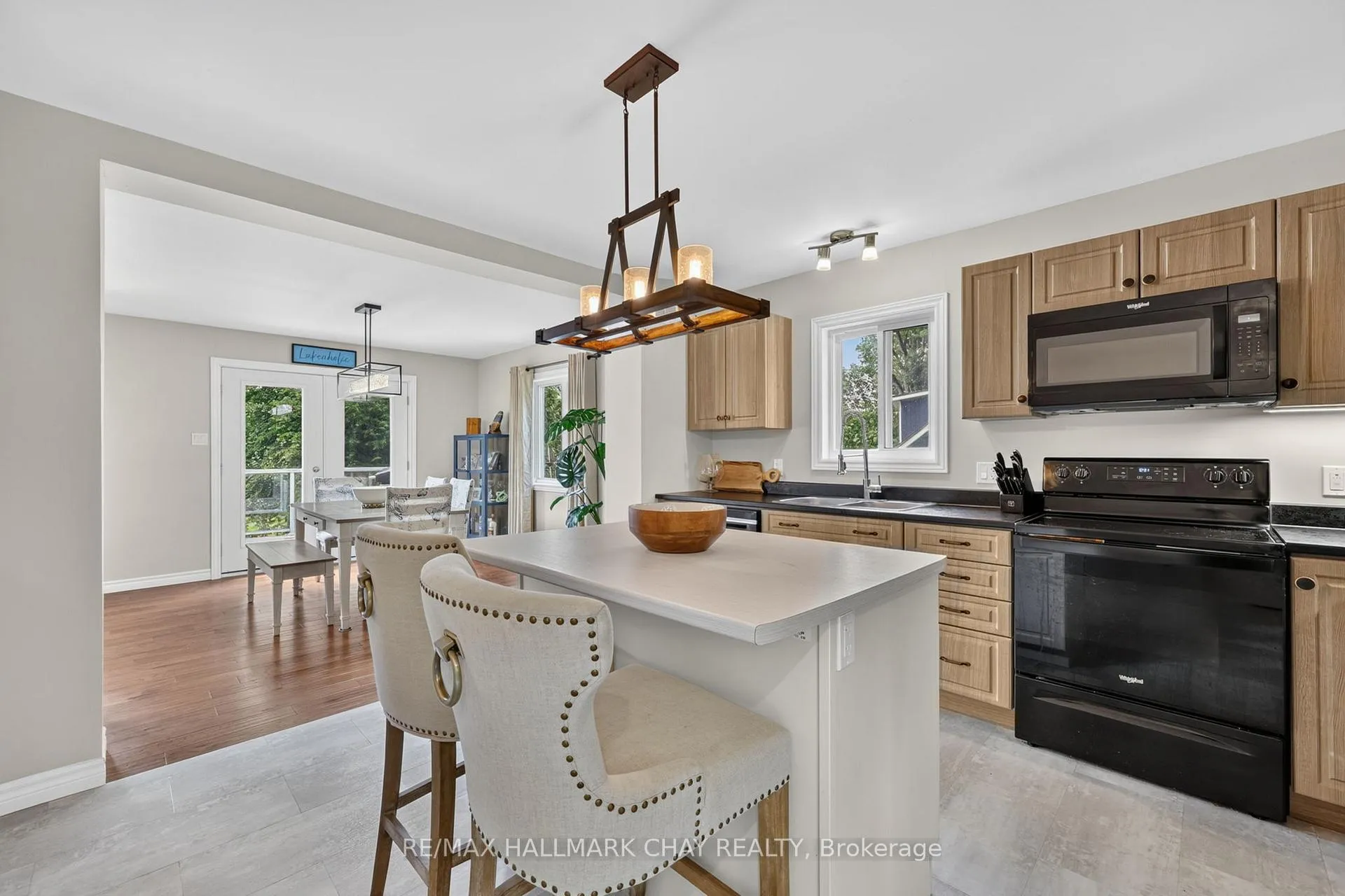 Photo 16 of 1615 Canning Road, Gravenhurst, Morrison — HOMEH