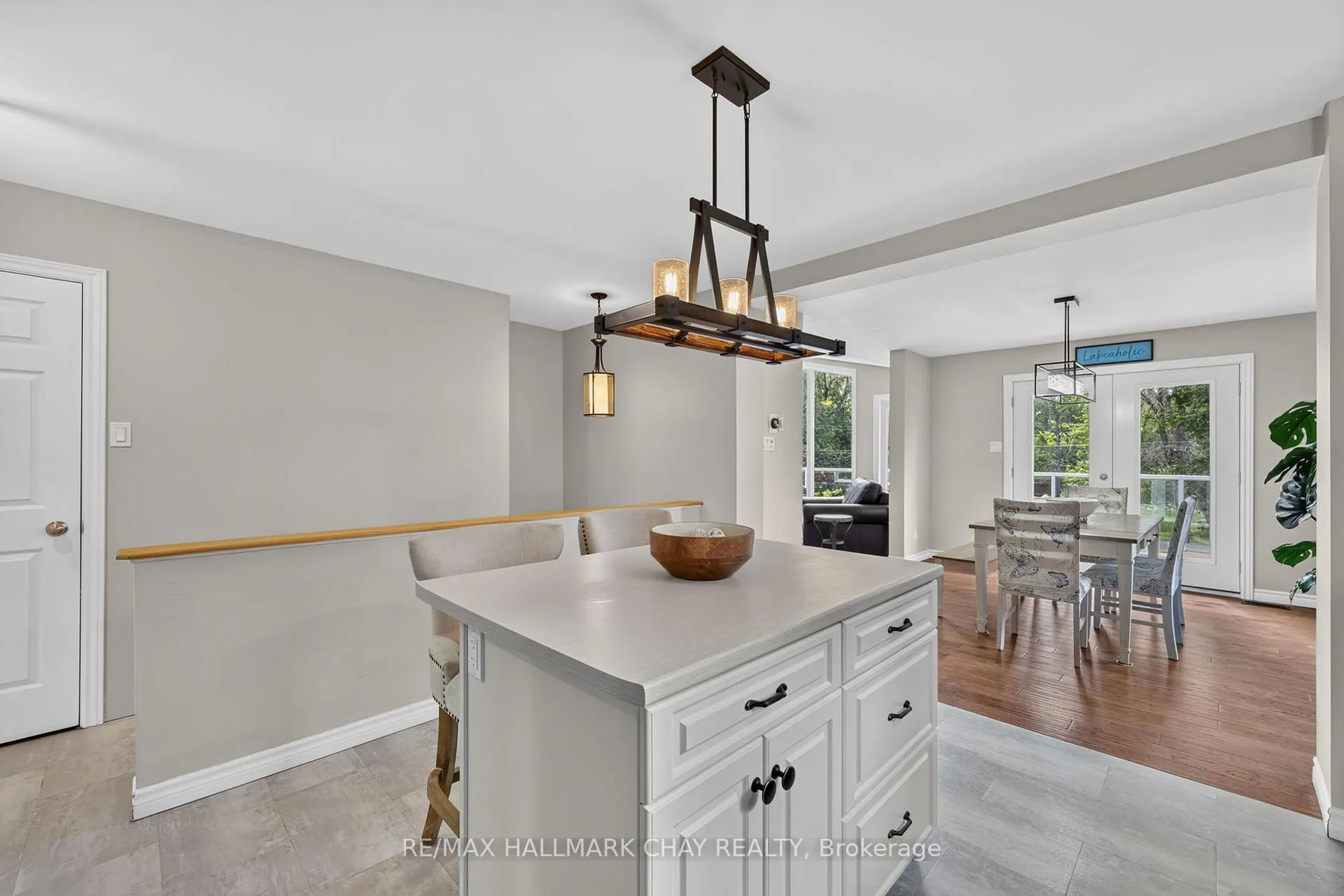 Photo 20 of 1615 Canning Road, Gravenhurst, Morrison — HOMEH