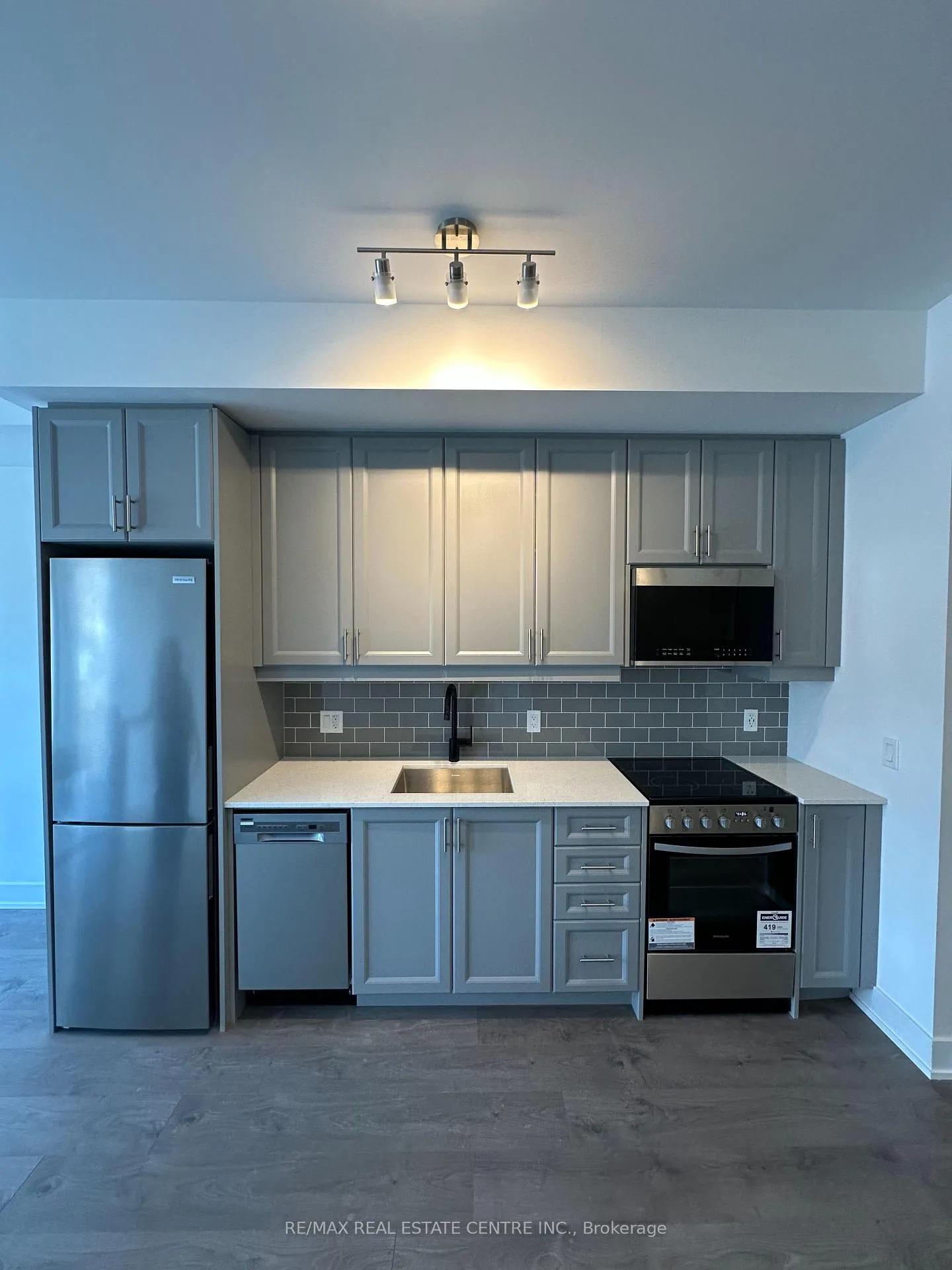 Photo 2 of Unit 119, 2343 Khalsa Gate Drive, Oakville, Westmount — HOMEH