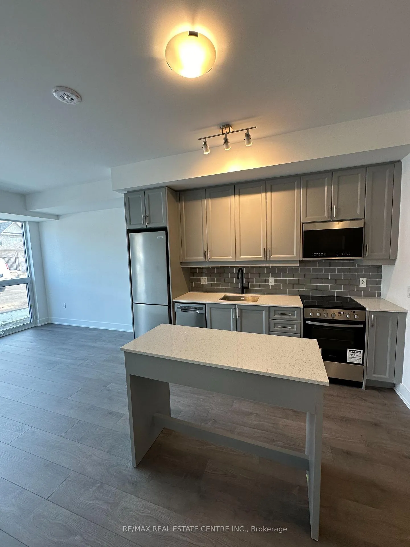 Photo 3 of Unit 119, 2343 Khalsa Gate Drive, Oakville, Westmount — HOMEH