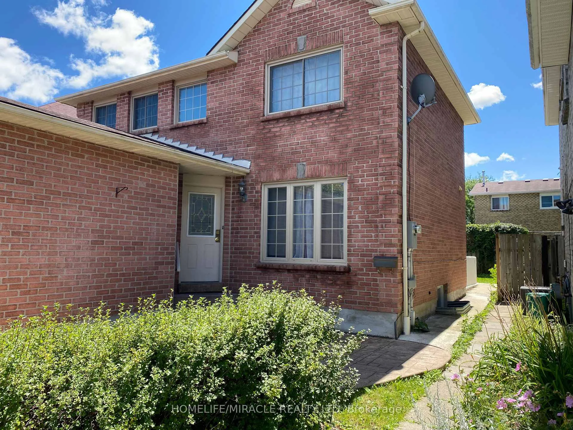 Photo 31 of Unit Basement, 204 Delaney Drive, Ajax, Central West — HOMEH