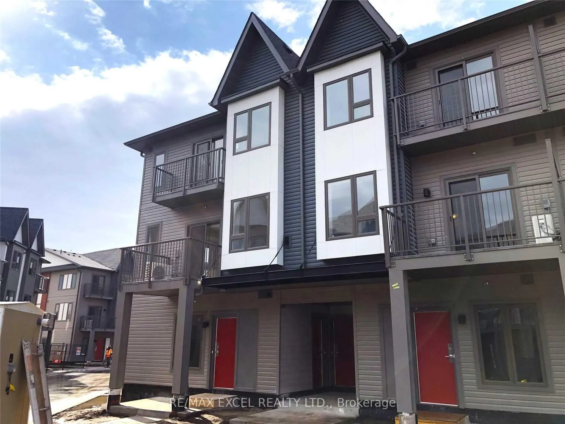Front of Unit 304, 2635 William Jackson Drive