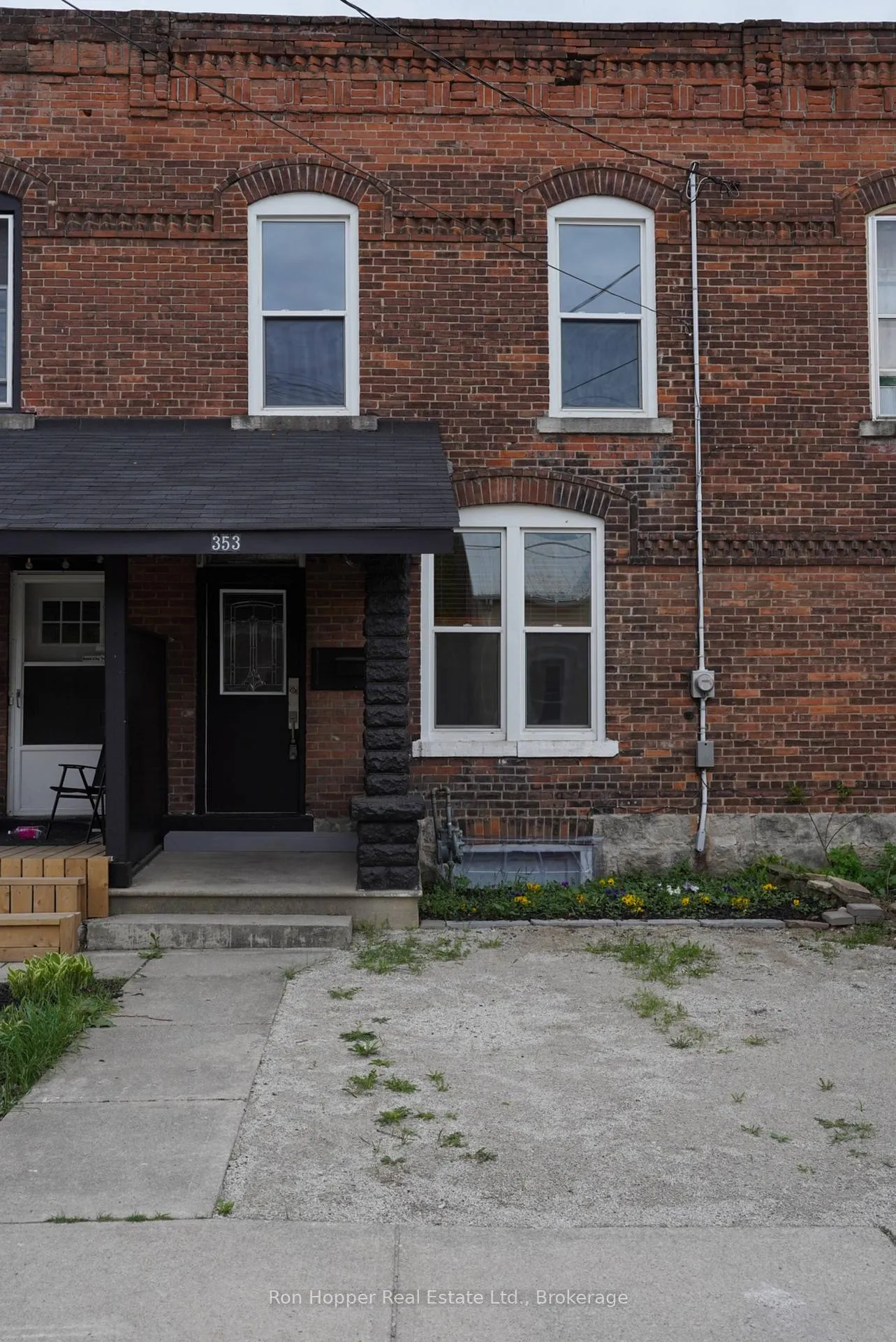 Photo 2 of 353 11th Street E, Owen Sound — HOMEH