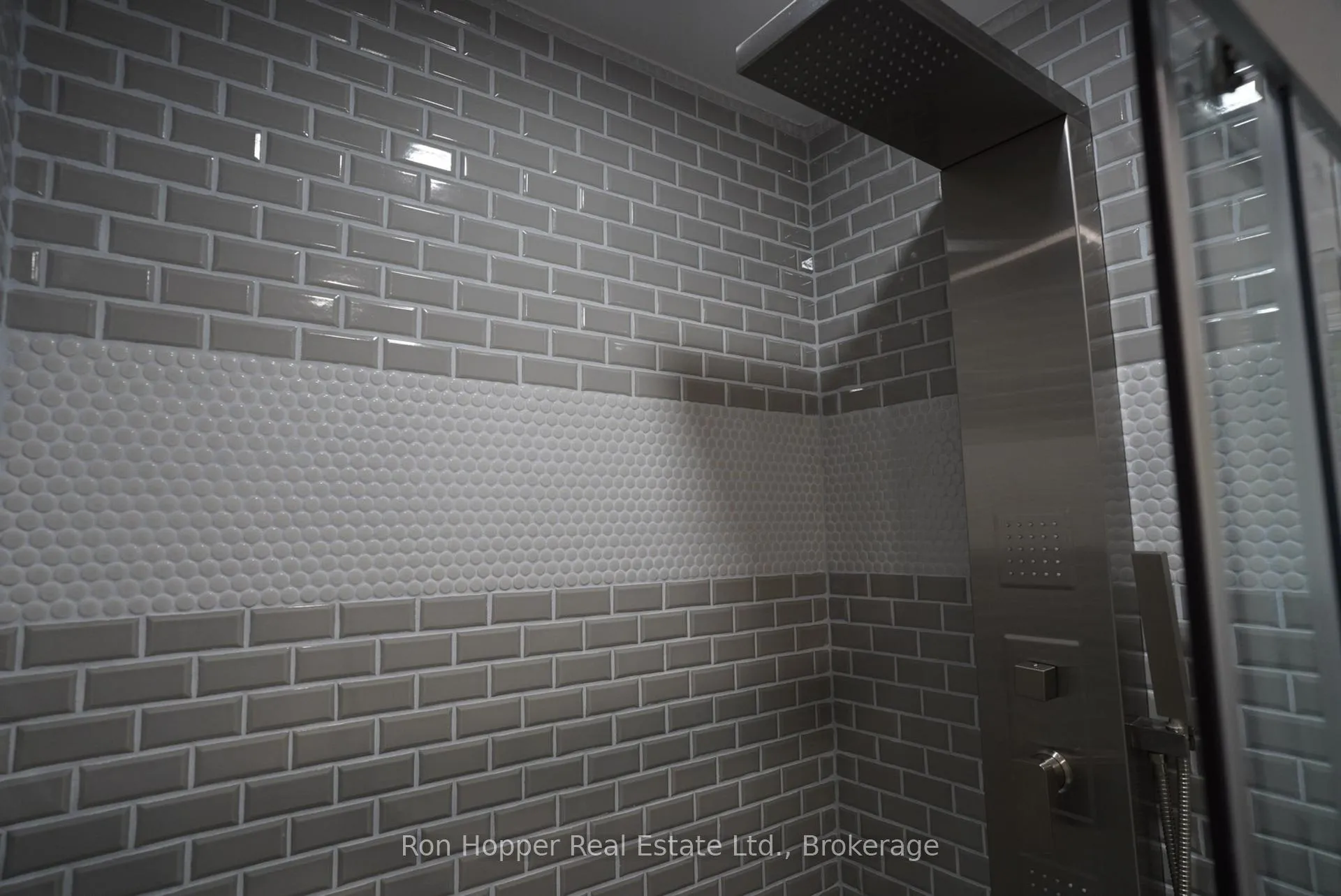 Photo 15 of 353 11th Street E, Owen Sound — HOMEH