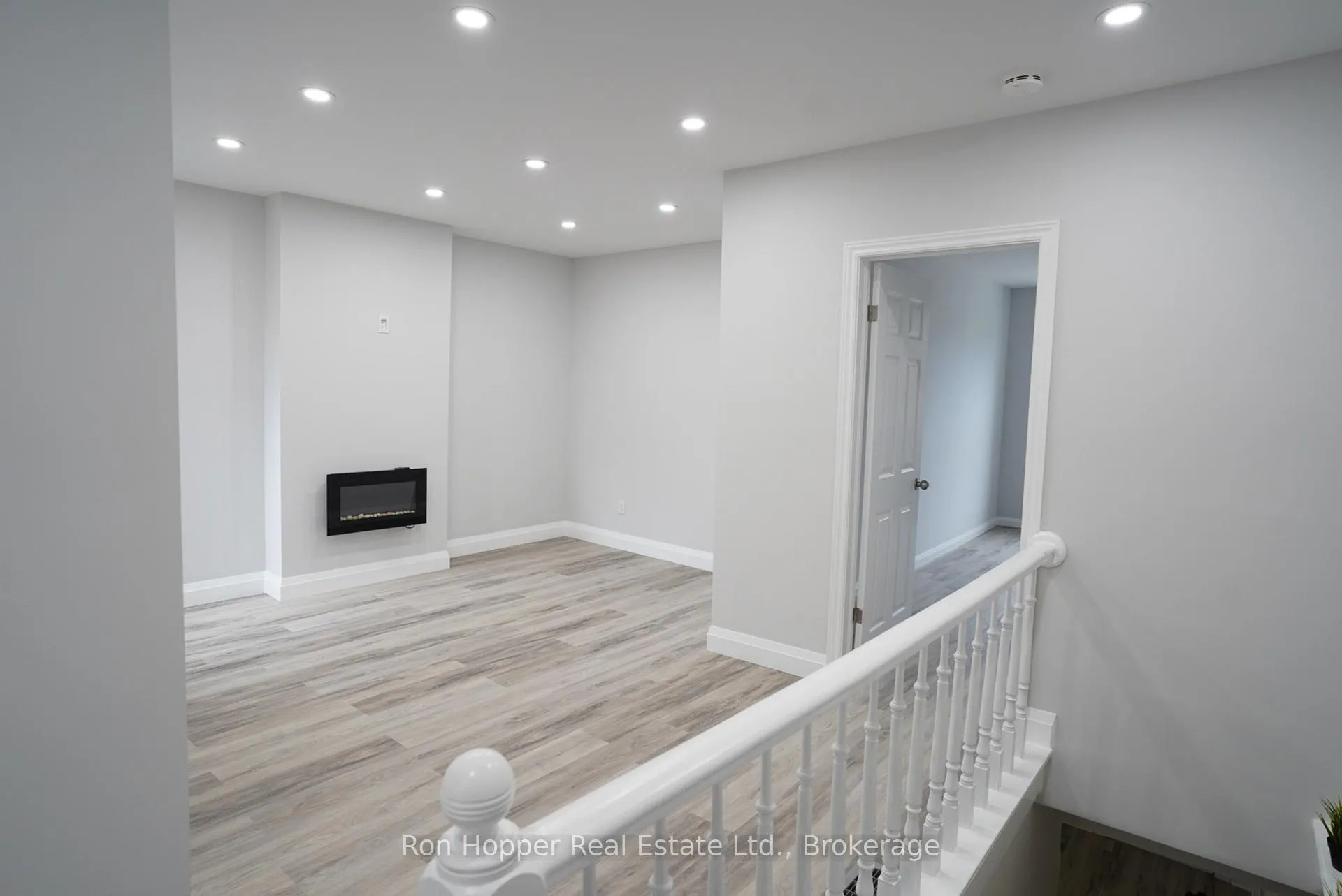 Photo 24 of 353 11th Street E, Owen Sound — HOMEH