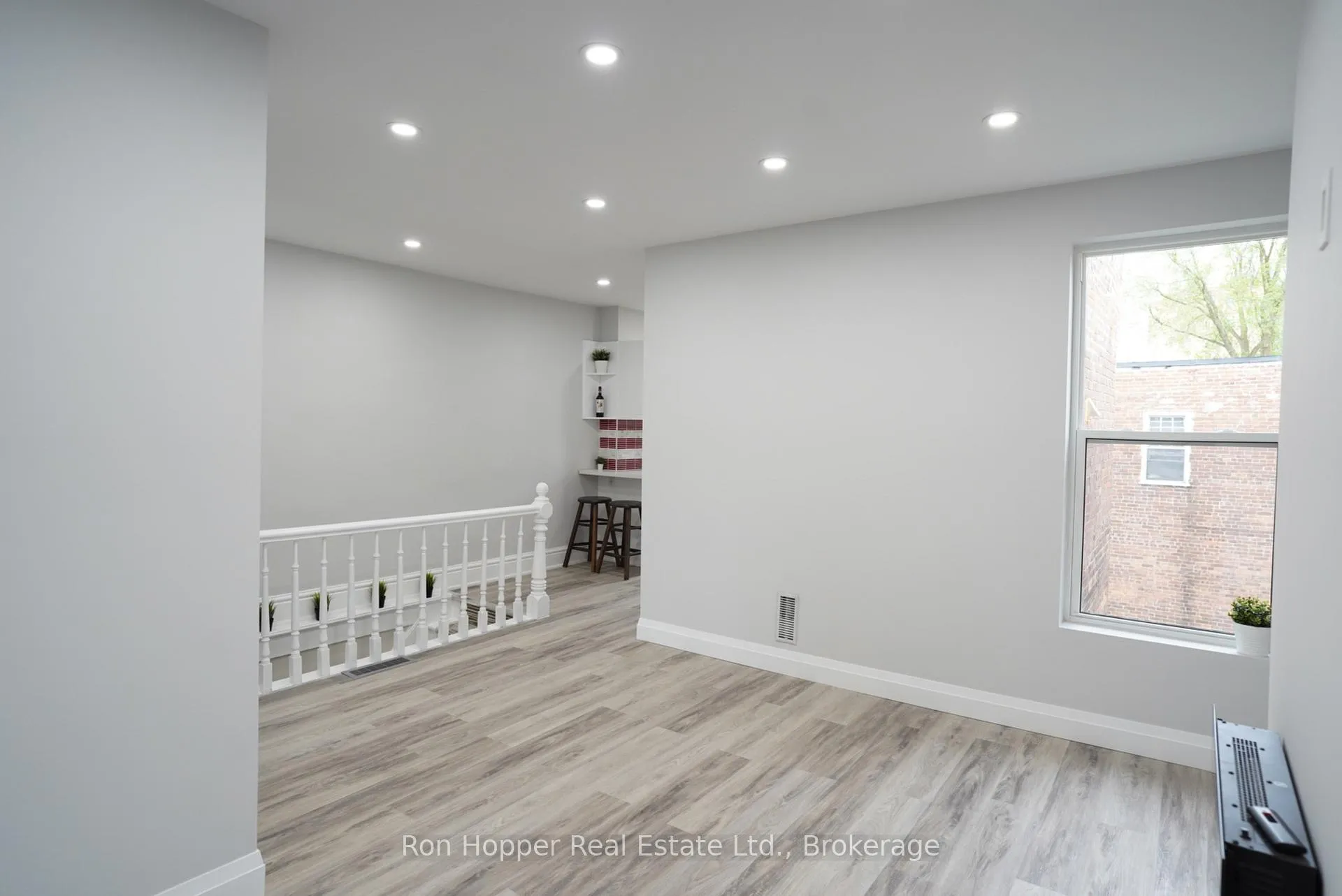 Photo 27 of 353 11th Street E, Owen Sound — HOMEH