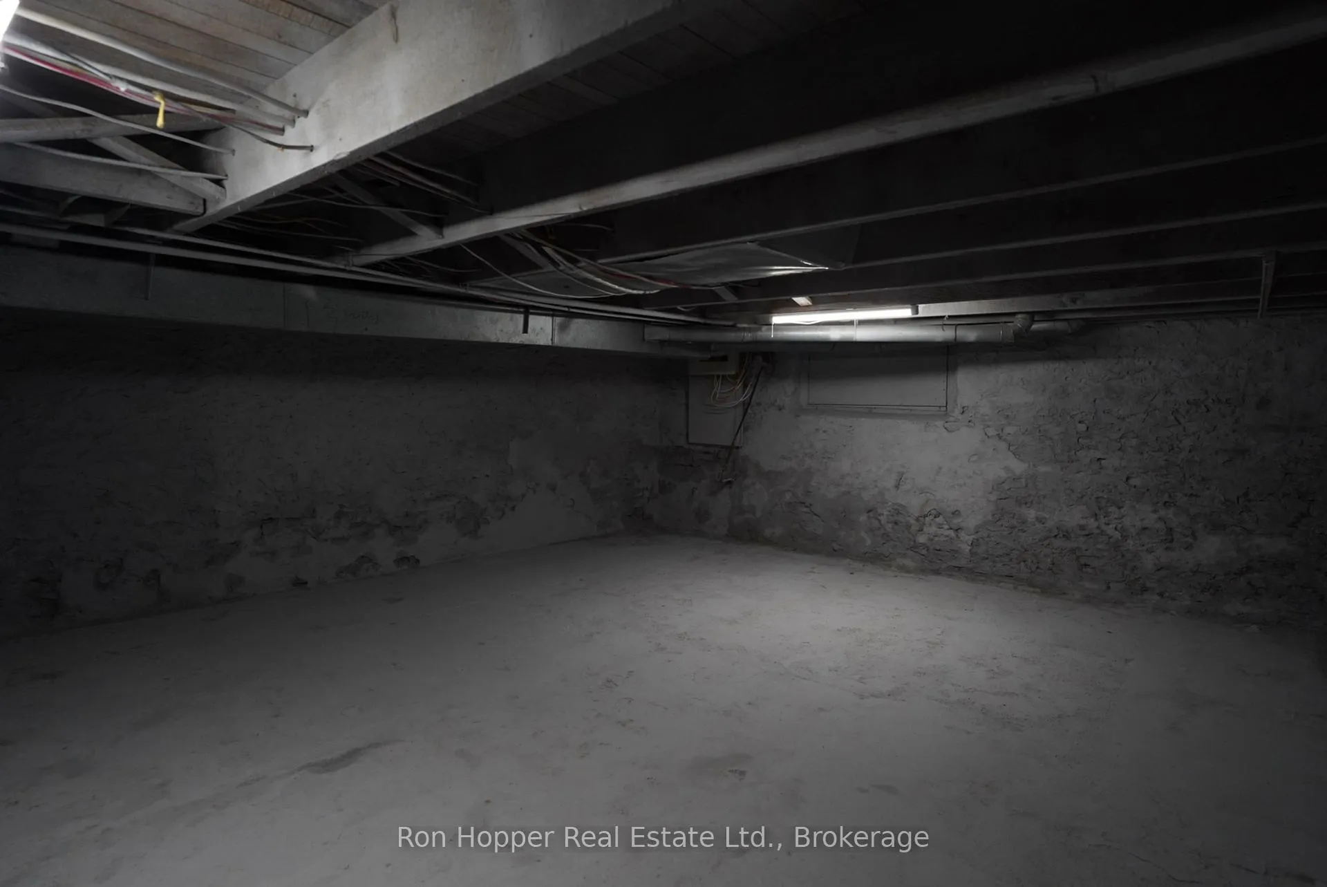 Photo 33 of 353 11th Street E, Owen Sound — HOMEH