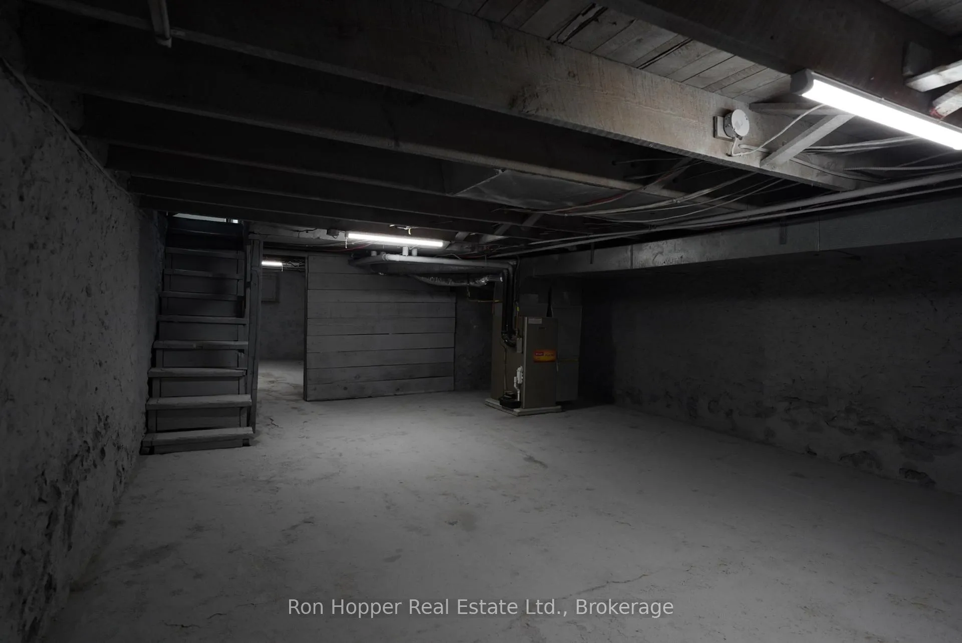 Photo 34 of 353 11th Street E, Owen Sound — HOMEH