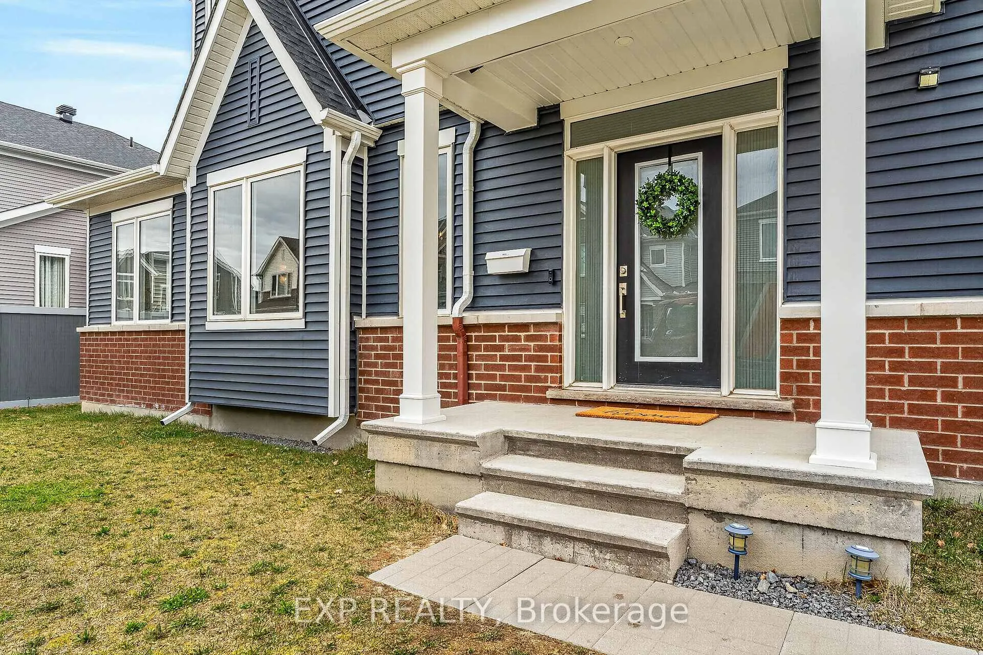 Photo 3 of 909 Lesage Way, Ottawa, Chapel Hill South - Orleans Village — HOMEH