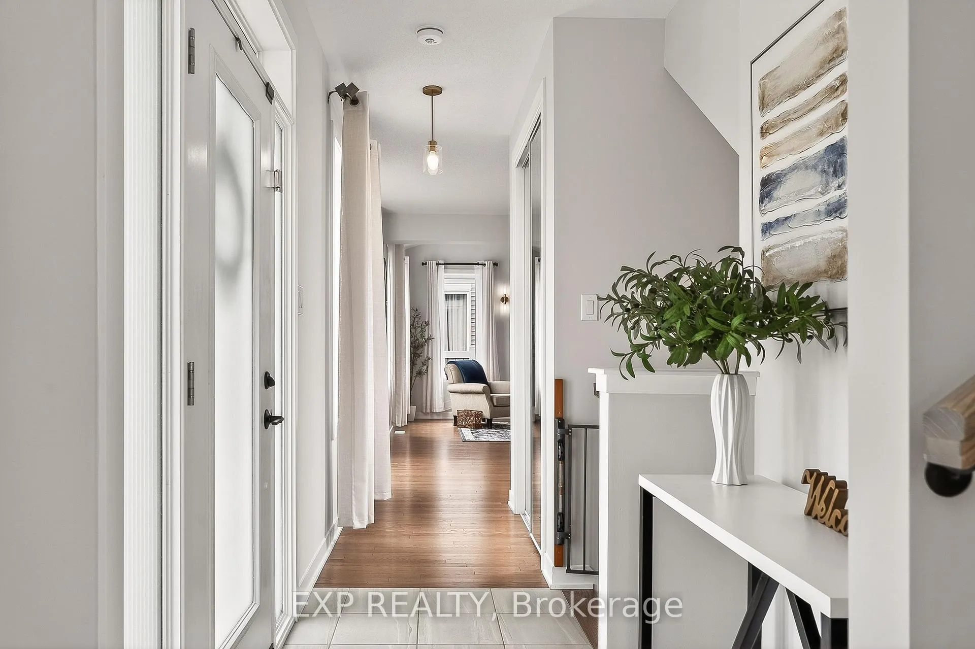 Photo 7 of 909 Lesage Way, Ottawa, Chapel Hill South - Orleans Village — HOMEH