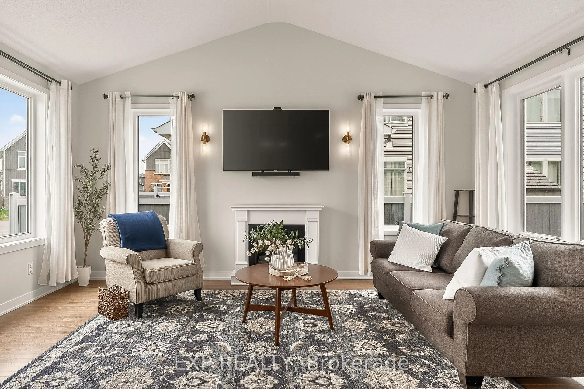 Photo 10 of 909 Lesage Way, Ottawa, Chapel Hill South - Orleans Village — HOMEH