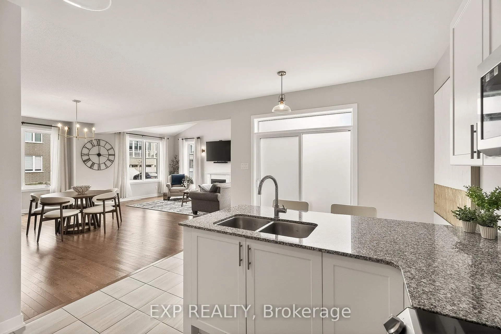 Photo 18 of 909 Lesage Way, Ottawa, Chapel Hill South - Orleans Village — HOMEH