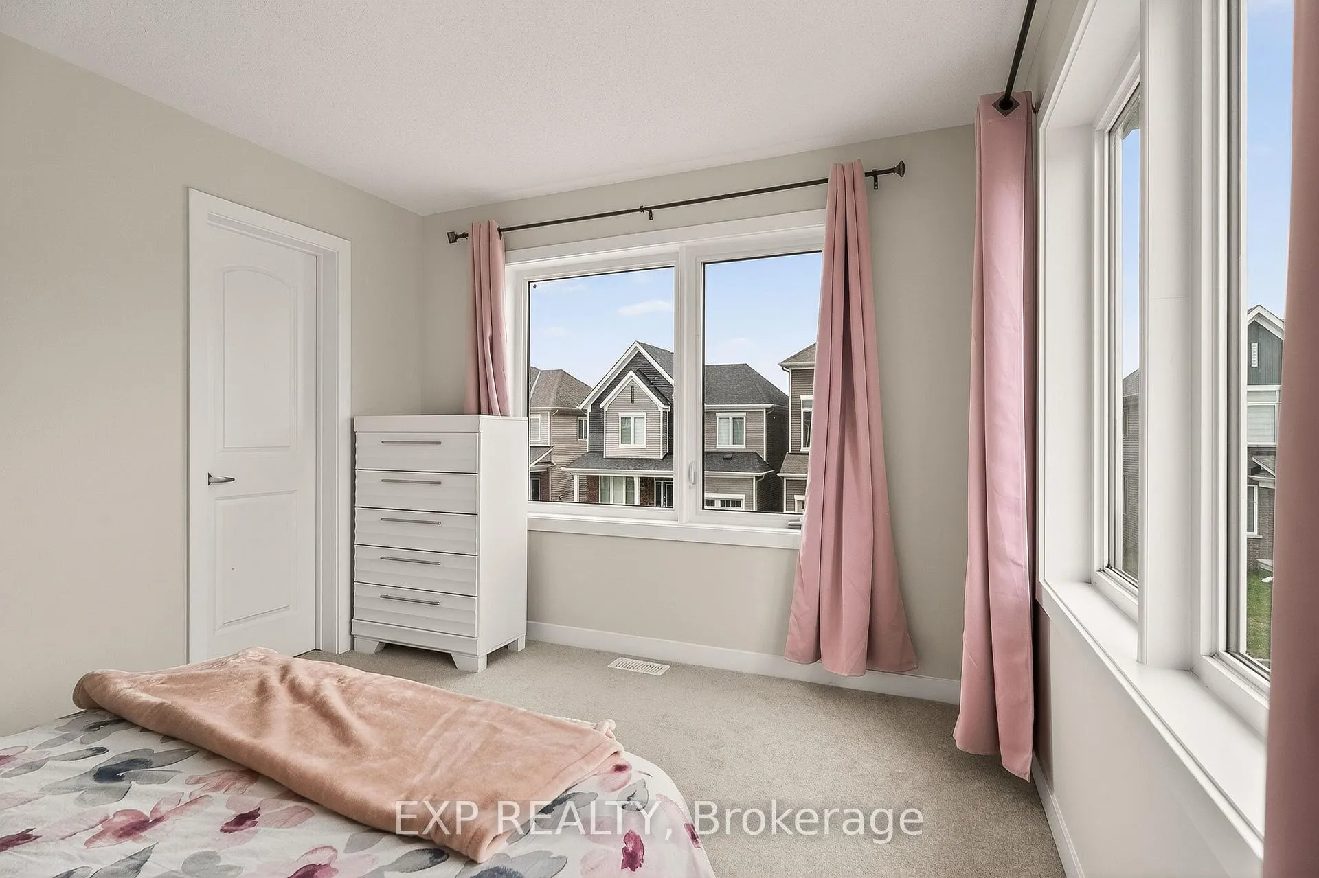 Photo 29 of 909 Lesage Way, Ottawa, Chapel Hill South - Orleans Village — HOMEH
