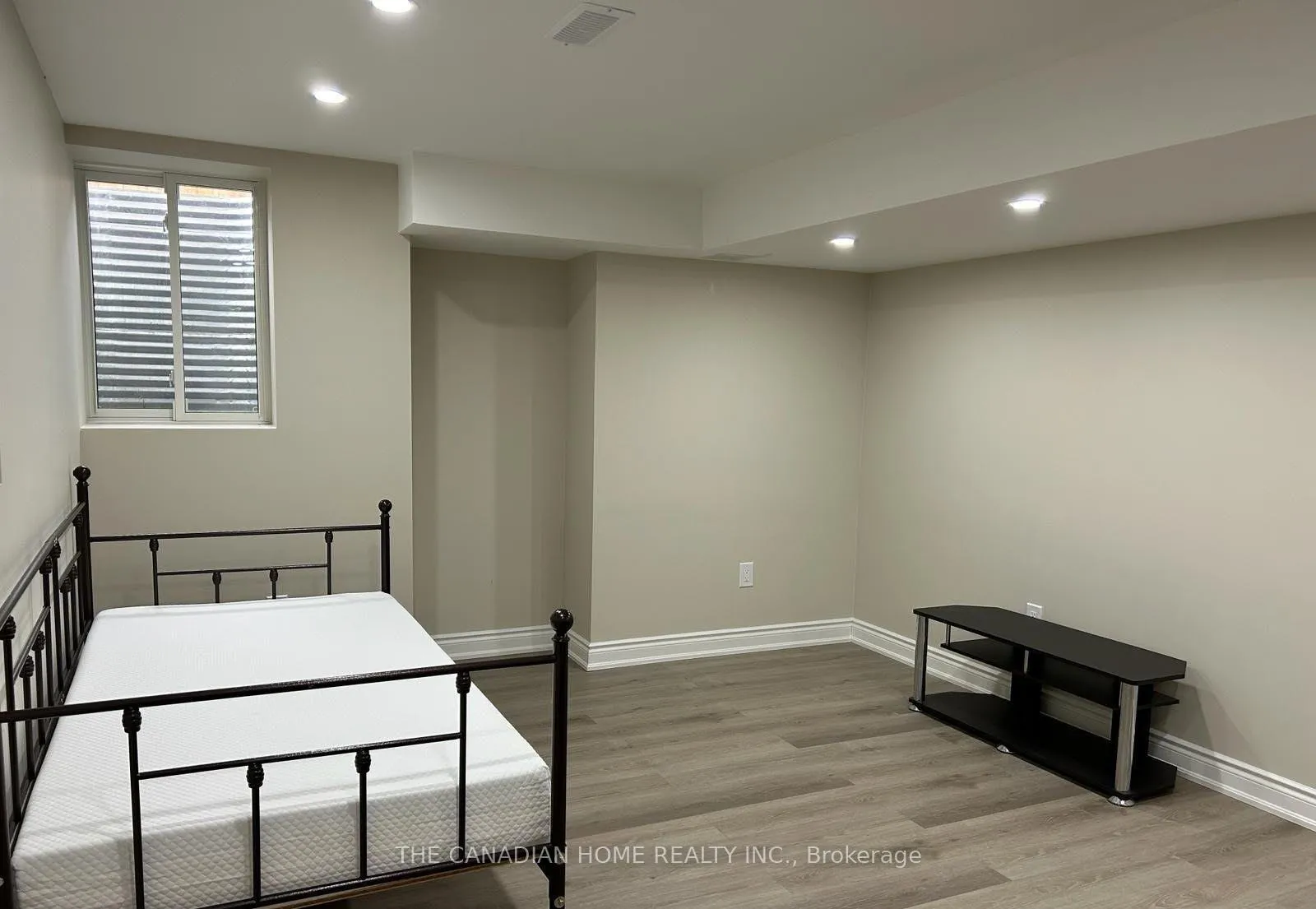 Photo 11 of Unit Bsmt, 12 Kilmarnock Crescent, Whitby, Rural Whitby — HOMEH
