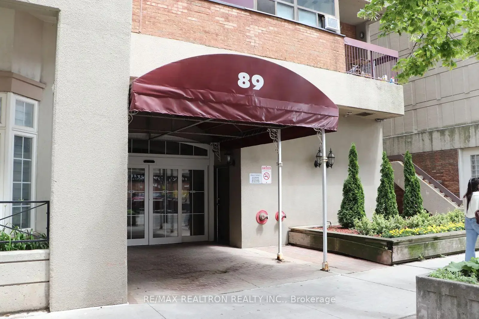 Photo 2 of Unit 919, 89 McCaul Street, Toronto, Kensington-Chinatown — HOMEH