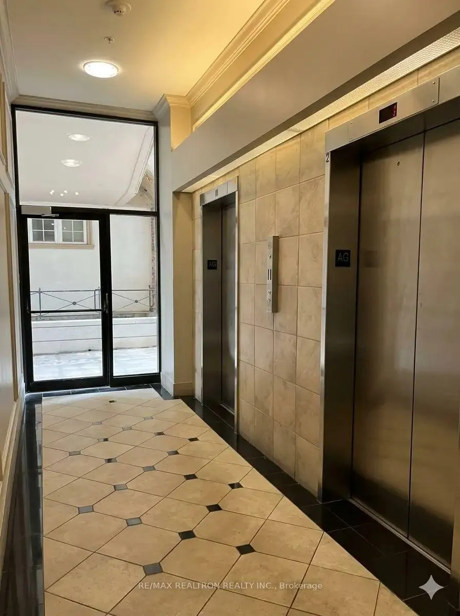 Photo 15 of Unit 919, 89 McCaul Street, Toronto, Kensington-Chinatown — HOMEH