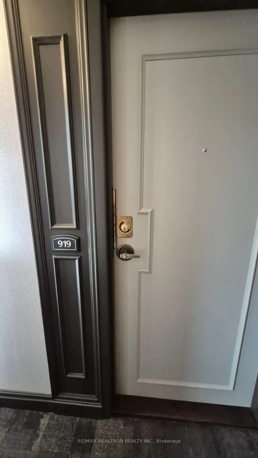 Photo 16 of Unit 919, 89 McCaul Street, Toronto, Kensington-Chinatown — HOMEH