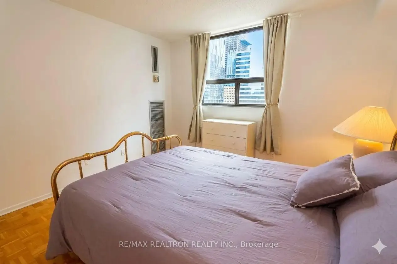 Photo 29 of Unit 919, 89 McCaul Street, Toronto, Kensington-Chinatown — HOMEH