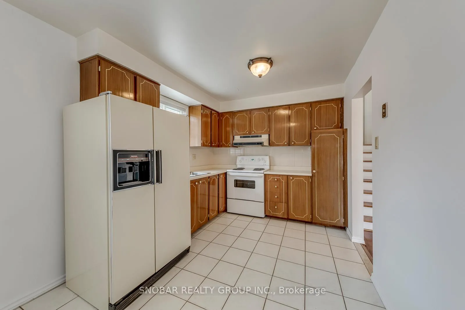 Photo 16 of 10 Bemberg Court, Etobicoke, Elms-Old Rexdale — HOMEH