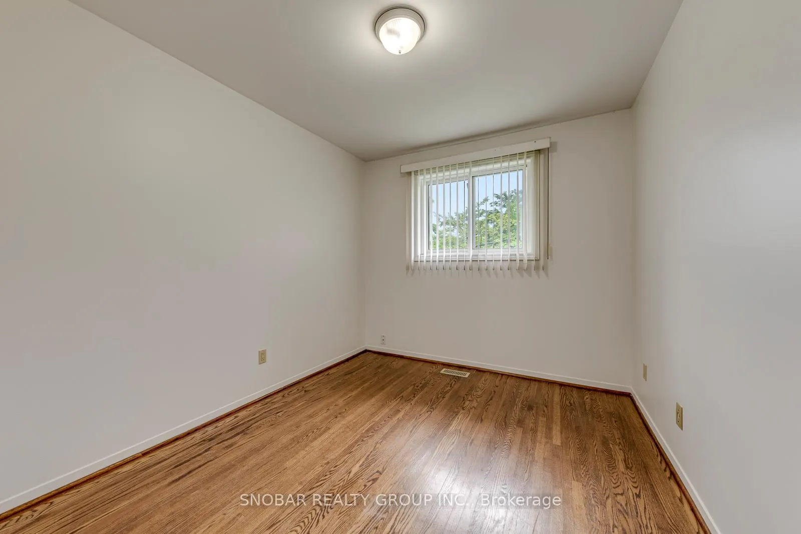 Photo 20 of 10 Bemberg Court, Etobicoke, Elms-Old Rexdale — HOMEH